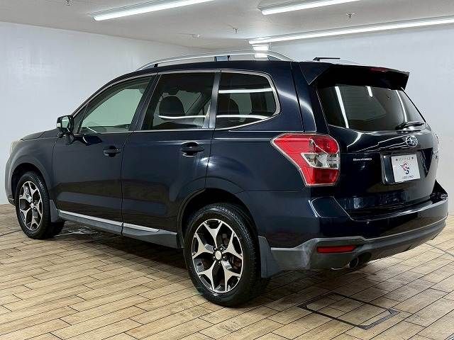 SUBARU FORESTER 2012