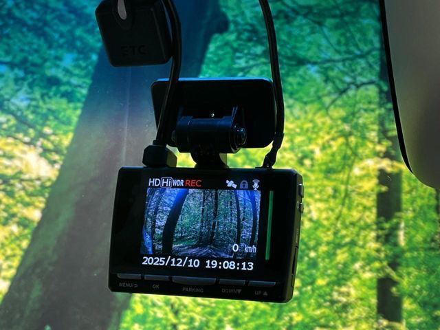 DAIHATSU TANTO CUSTOM 2016