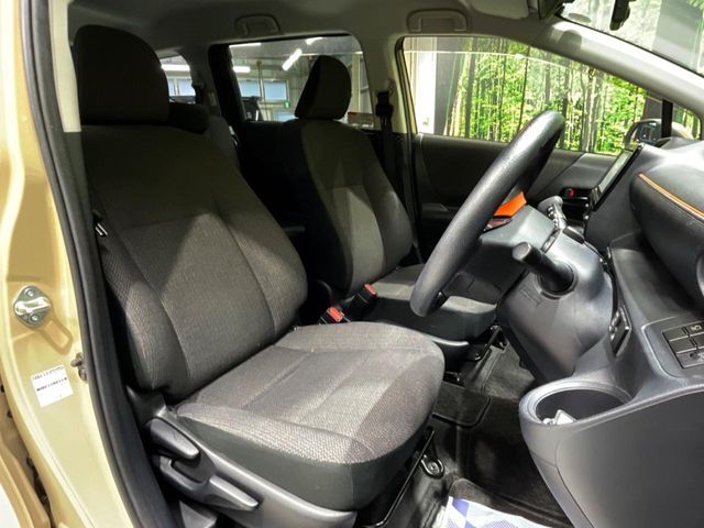 TOYOTA SIENTA HYBRID 2019