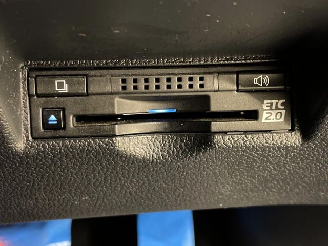 TOYOTA PRIUS PHV 2017