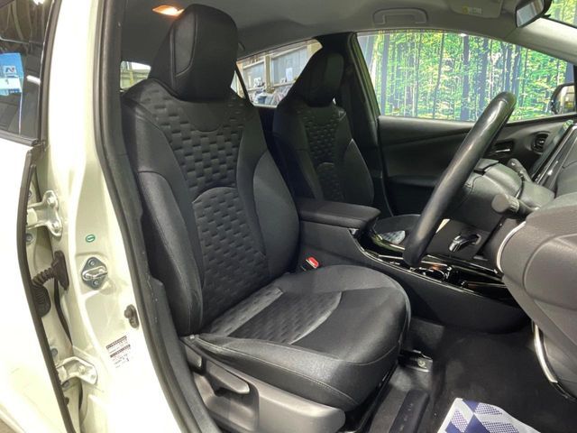 TOYOTA PRIUS PHV 2017