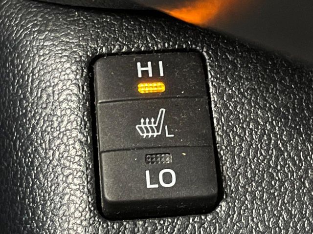 TOYOTA PRIUS PHV 2017