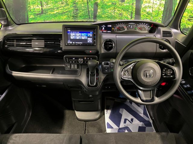 HONDA N BOX CUSTOM 2022