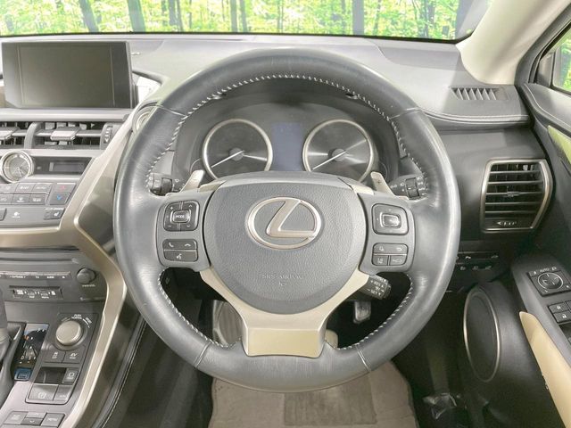 TOYOTA LEXUS NX300h AWD 2014