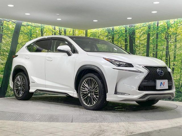TOYOTA LEXUS NX300h AWD 2014