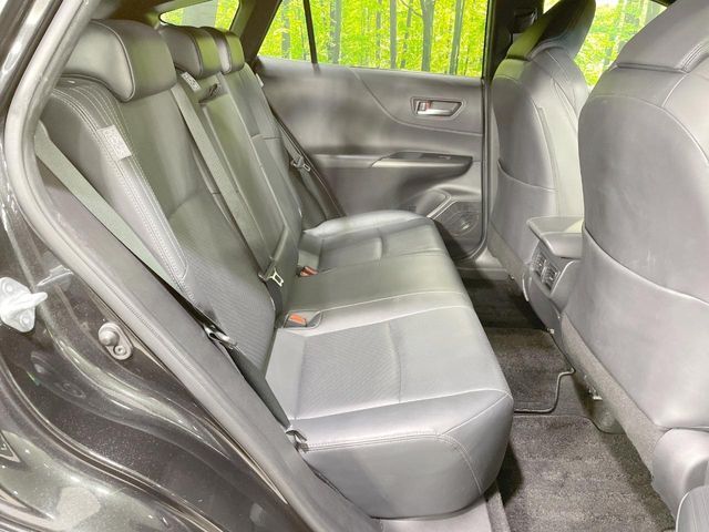 TOYOTA HARRIER 4WD 2020