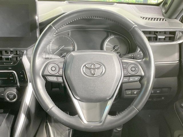 TOYOTA HARRIER 4WD 2020