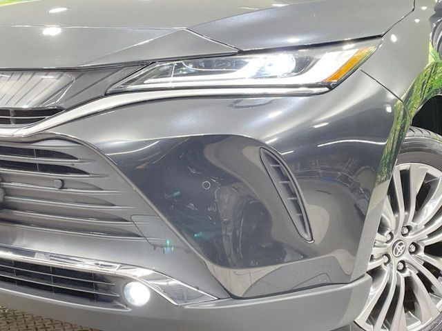 TOYOTA HARRIER 4WD 2020