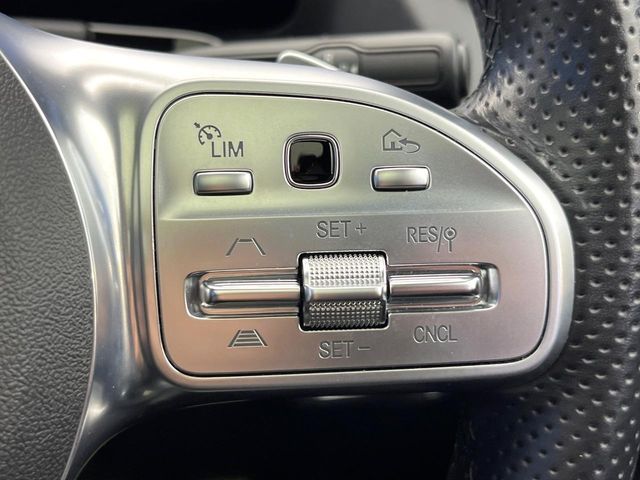 MERCEDES BENZ MERCEDES BENZ GLA class 2021