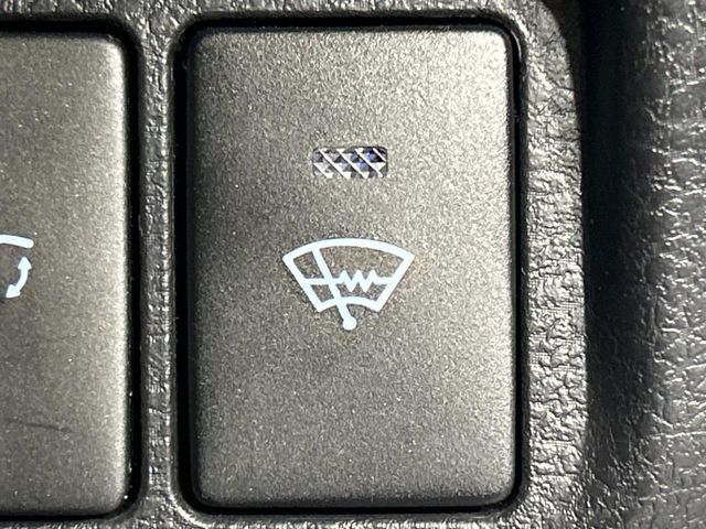 TOYOTA HARRIER HYBRID 2015