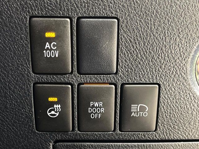 TOYOTA ALPHARD hybrid 4WD 2020