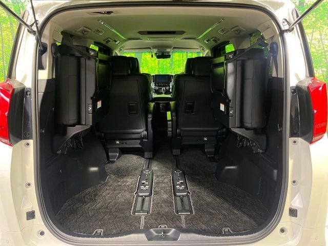 TOYOTA ALPHARD hybrid 4WD 2020