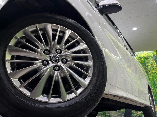 TOYOTA ALPHARD hybrid 4WD 2020