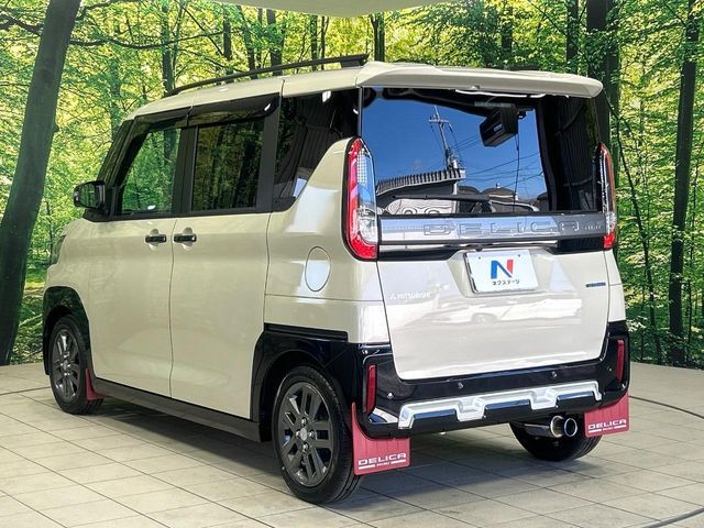 MITSUBISHI DELICA MINI 2024