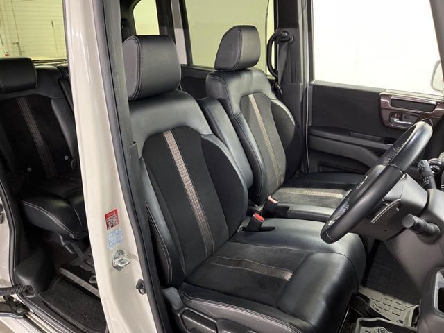 HONDA N BOX CUSTOM 2019