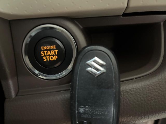 SUZUKI MR WAGON Wit 2013