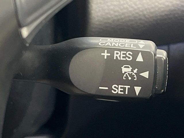 TOYOTA HARRIER HYBRID 2015