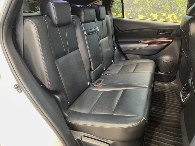 TOYOTA HARRIER HYBRID 2015