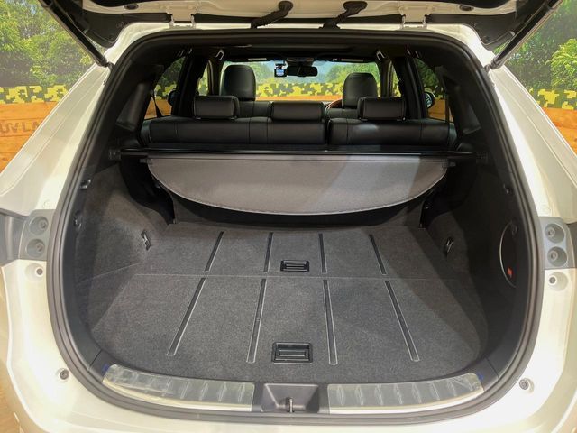 TOYOTA HARRIER HYBRID 2015