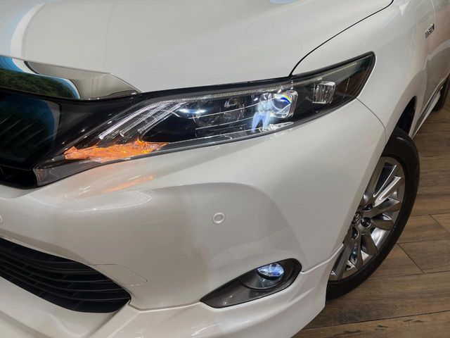 TOYOTA HARRIER HYBRID 2015