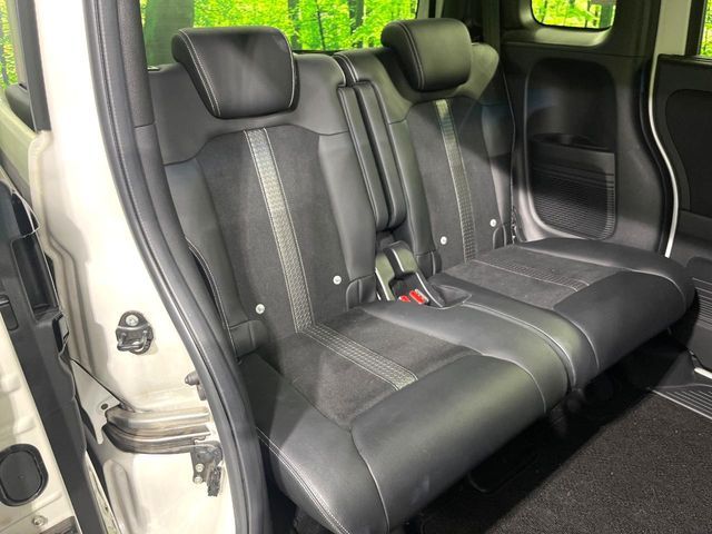 HONDA N BOX CUSTOM 2021