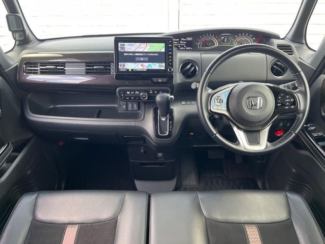 HONDA N BOX CUSTOM 2019