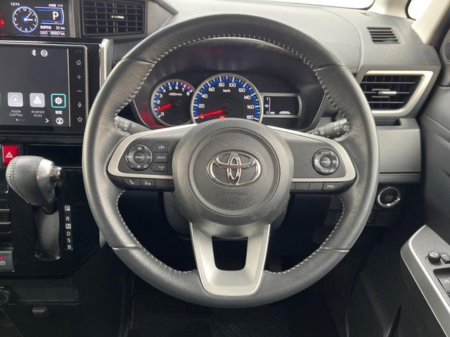 TOYOTA ROOMY 2021