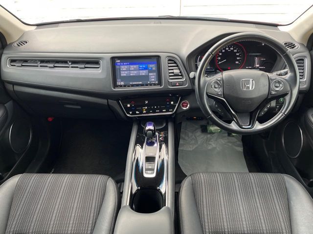HONDA VEZEL HYBRID 2016