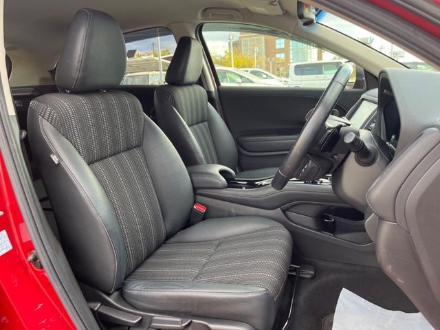 HONDA VEZEL HYBRID 2016