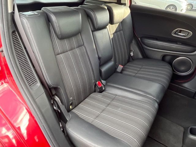 HONDA VEZEL HYBRID 2016