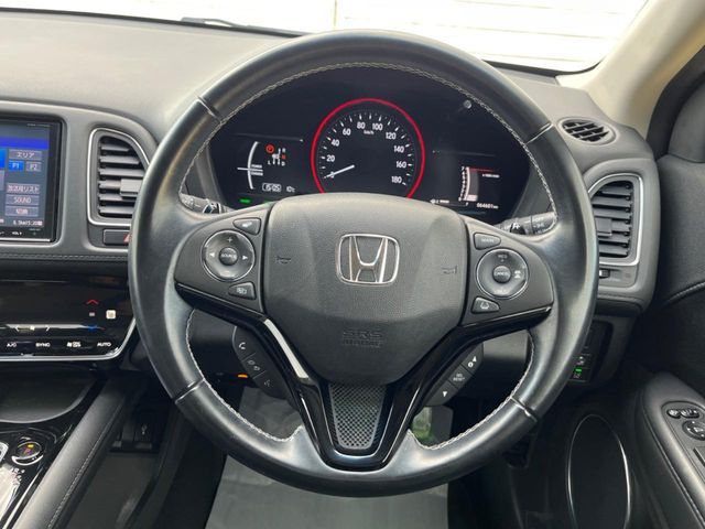 HONDA VEZEL HYBRID 2016