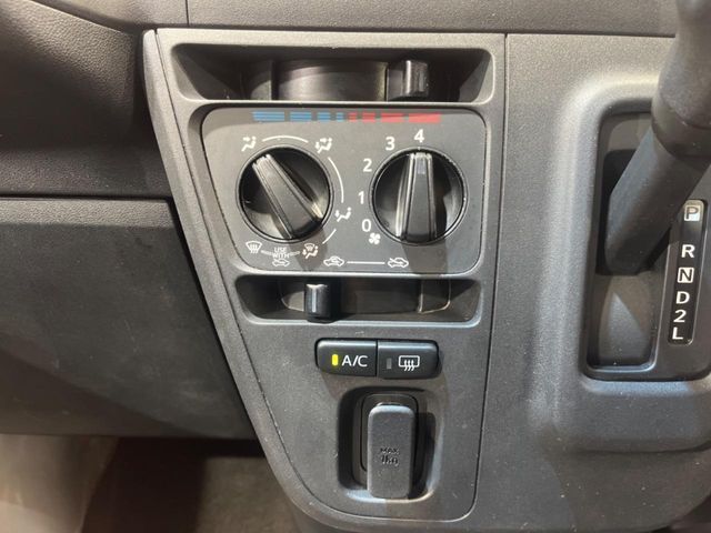 DAIHATSU HIJET CARGO 2021