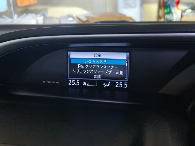 TOYOTA VOXY HYBRID 2021