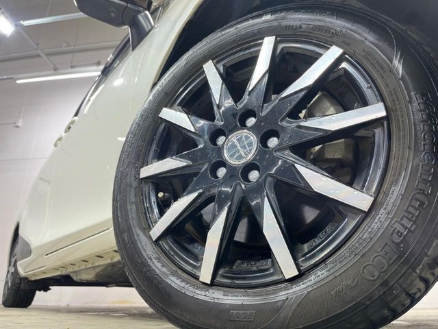 TOYOTA SIENTA HYBRID 2020