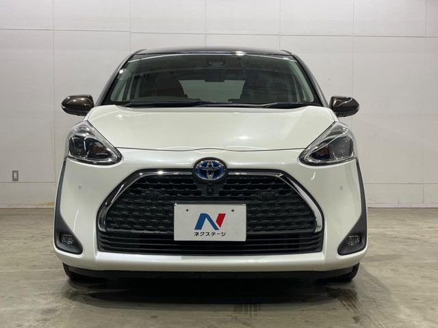 TOYOTA SIENTA HYBRID 2020