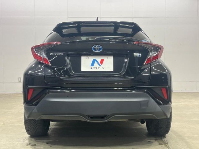 TOYOTA C-HR 2019