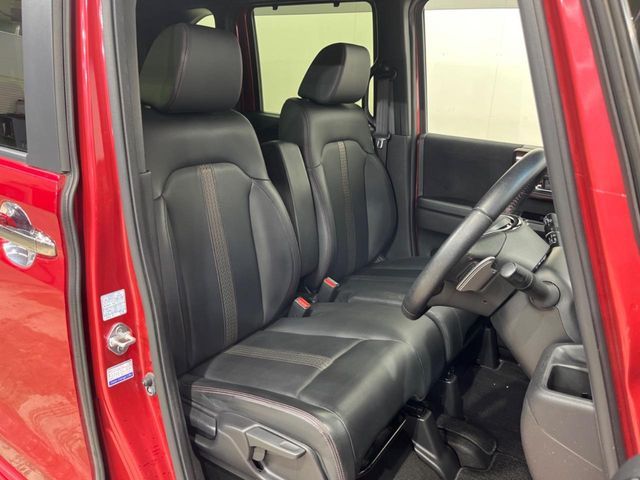 HONDA N BOX CUSTOM 2021