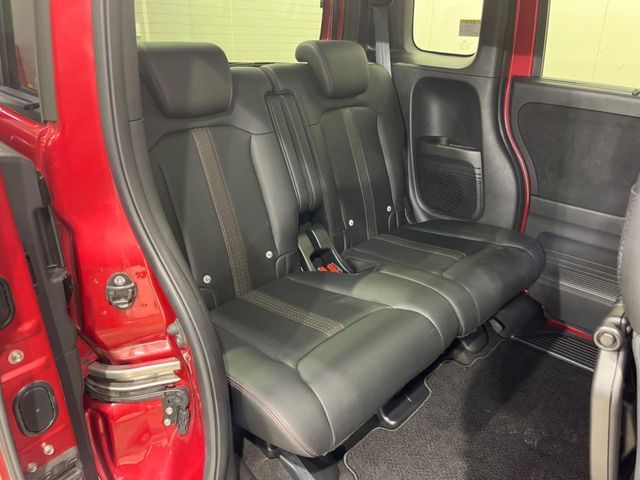 HONDA N BOX CUSTOM 2021