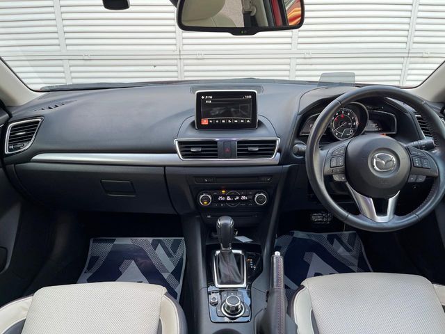 MAZDA AXELA SPORTS 2015