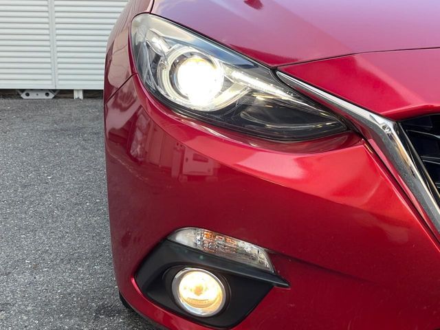 MAZDA AXELA SPORTS 2015