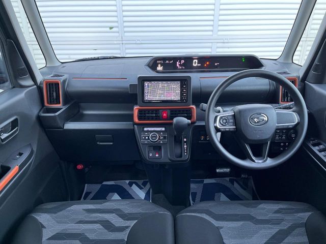 DAIHATSU TANTO FAN CROSS 2023