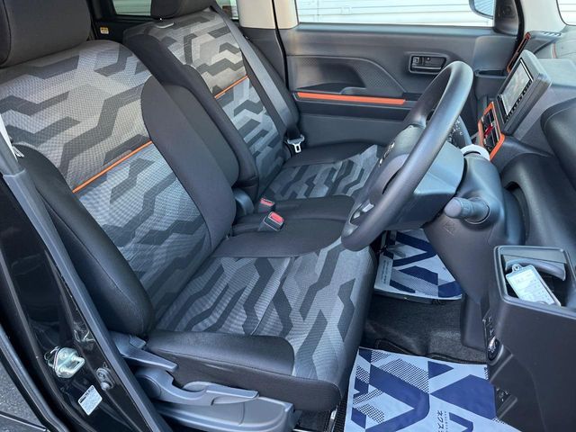 DAIHATSU TANTO FAN CROSS 2023