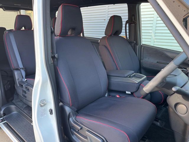 NISSAN SERENA  S-HYBRID 2019