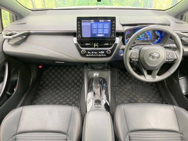 TOYOTA COROLLA TOURING HYBRID 2022