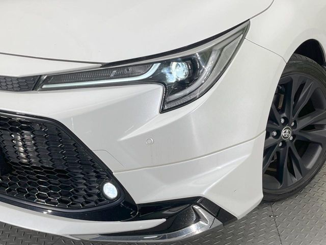 TOYOTA COROLLA TOURING HYBRID 2022