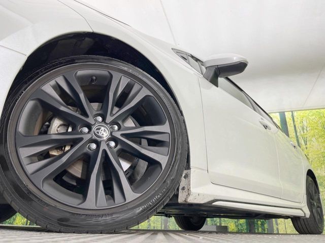 TOYOTA COROLLA TOURING HYBRID 2022