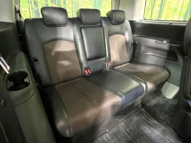 NISSAN ELGRAND 2012