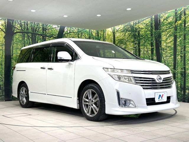 NISSAN ELGRAND 2012