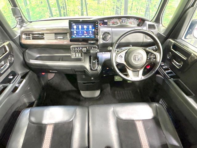 HONDA N BOX CUSTOM 2017