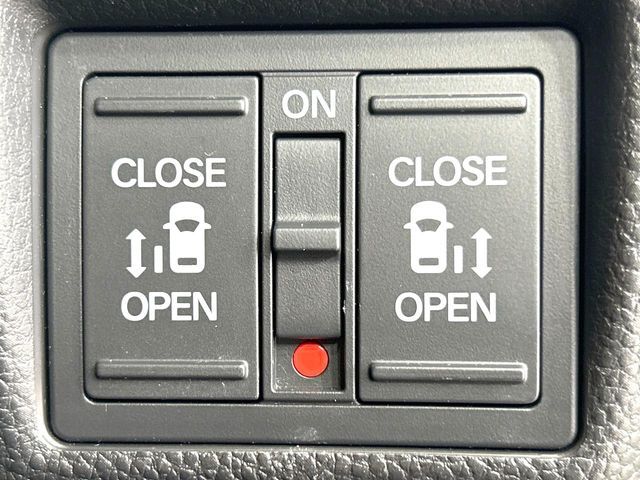 HONDA N BOX CUSTOM 2017